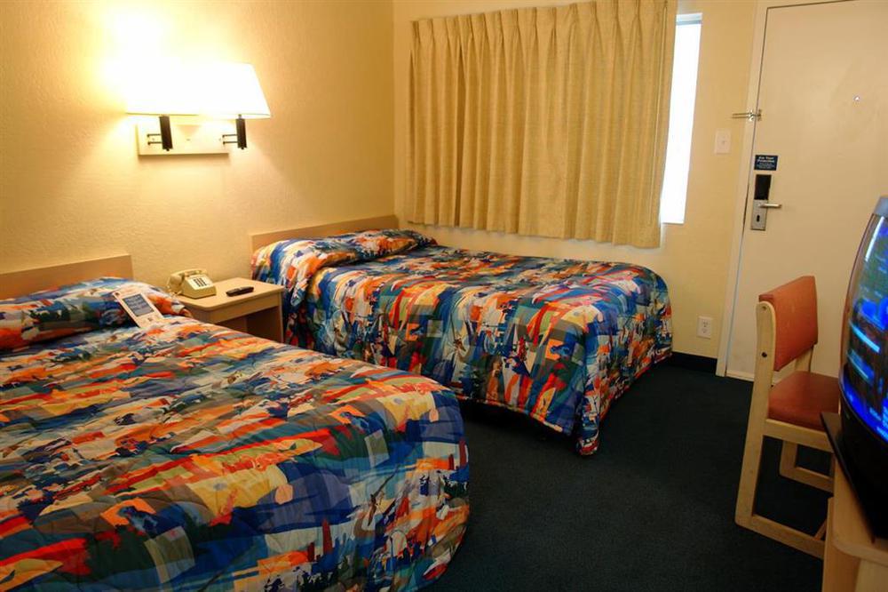 Motel 6-Phoenix, Az - North Bell Road الغرفة الصورة